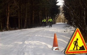 Sortie du 27/01/2013 dans le chemins enneigés et sous le soleil.