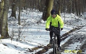 Sortie du dimanche 10/02/2013. Sortie bien fraiche au départ -6° et puis quelques problèmes mécaniques du à la glace qui s'est formée partout sur les vélos.