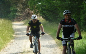 Au 2ème ravitaillement des 53 et 71km VTT.