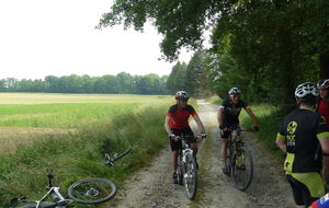 Au 2ème ravitaillement des 53 et 71km VTT.