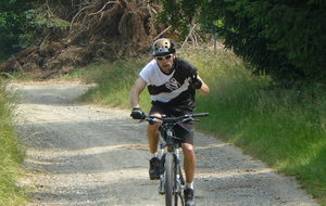 Au 2ème ravitaillement des 53 et 71km VTT.