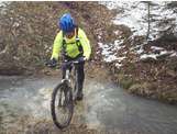 Sortie du dimanche 28 février 2016. Traversée de rivière à l'arrière de Romagny.